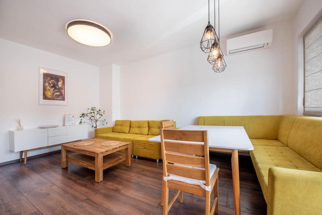 Cosy Apartment In Central فارنا المظهر الخارجي الصورة